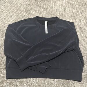 Lululemon Women’s Crew Sweatshirt Size 6